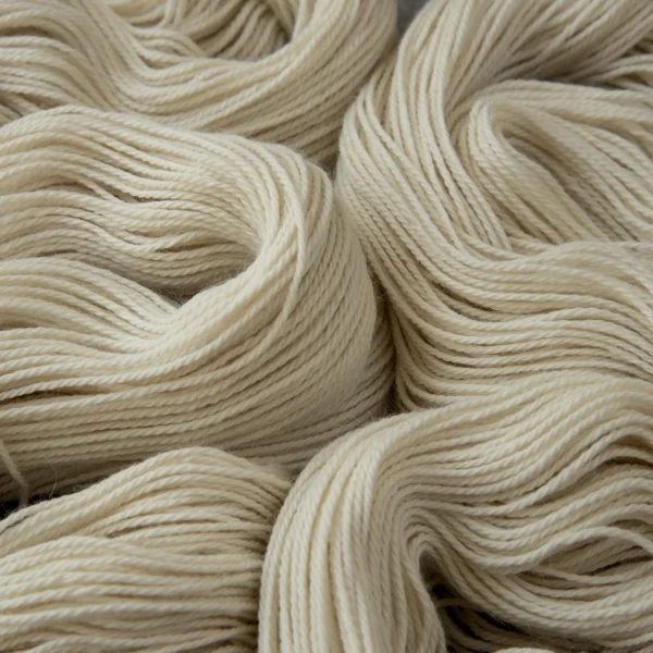 Latte Minis - Baby alpaca fibre - Knomad yarn store