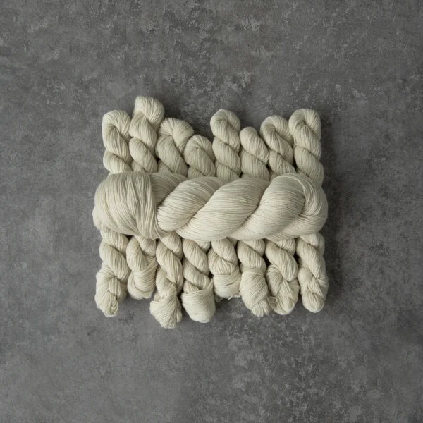 Clover Fingering Minis fine merino wool