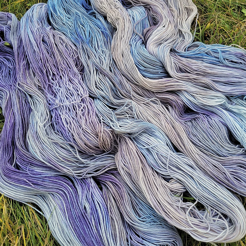 dyeing yarn