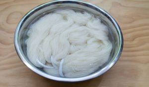 soak yarn