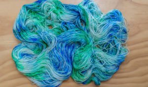 speckles bare yarn