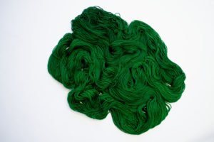 dye yarn