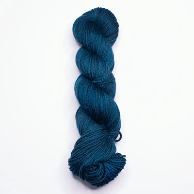 yarn color Teal Blue