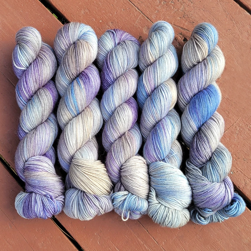 dyeing yarn